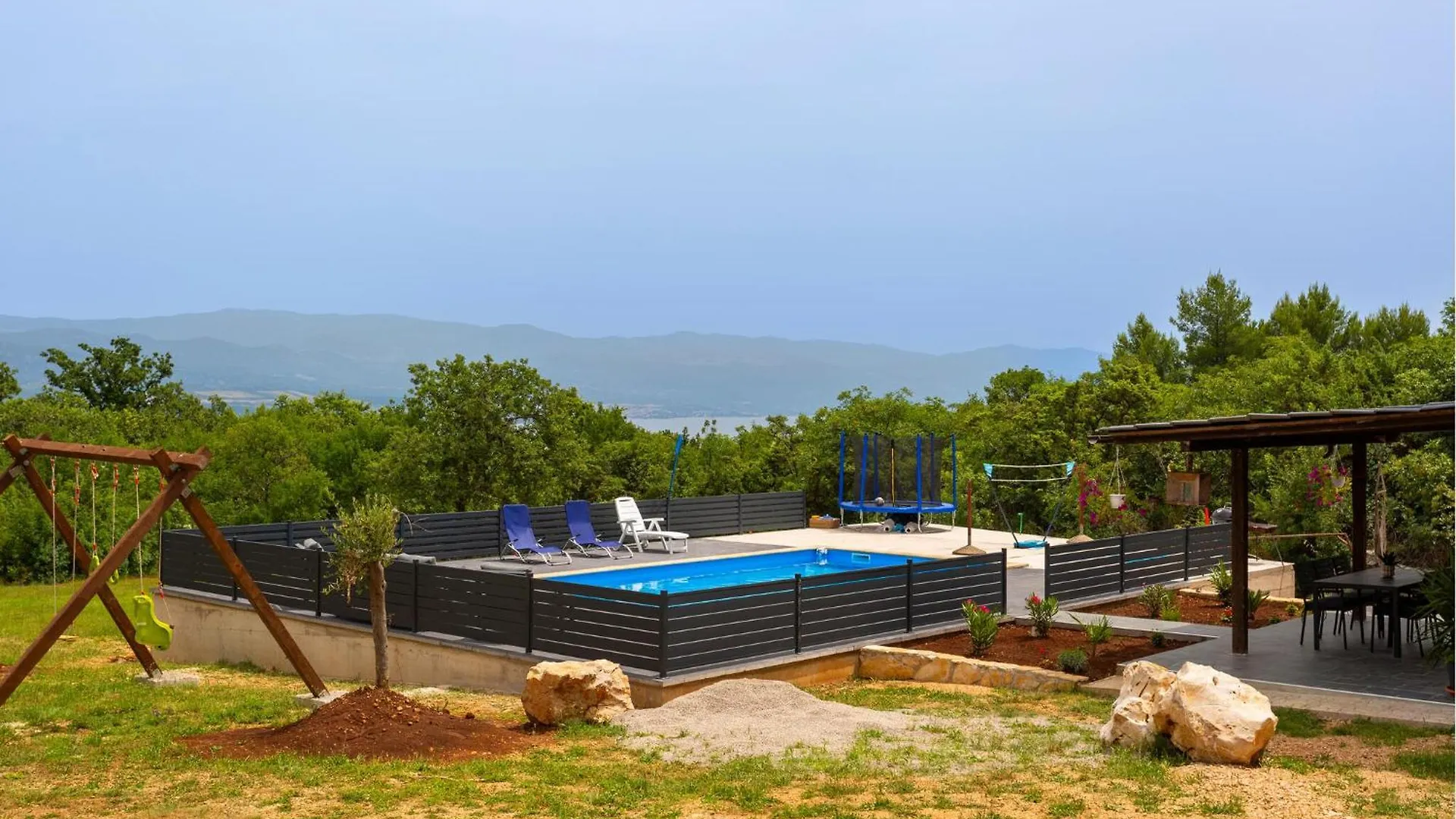 Amazing Home In Polje With House Sea View Casa de Férias